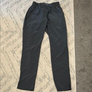 Women’s grey scrub pants